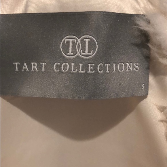 Perfect for fall!  Tart Collection Vest - size small - Picture 6 of 6